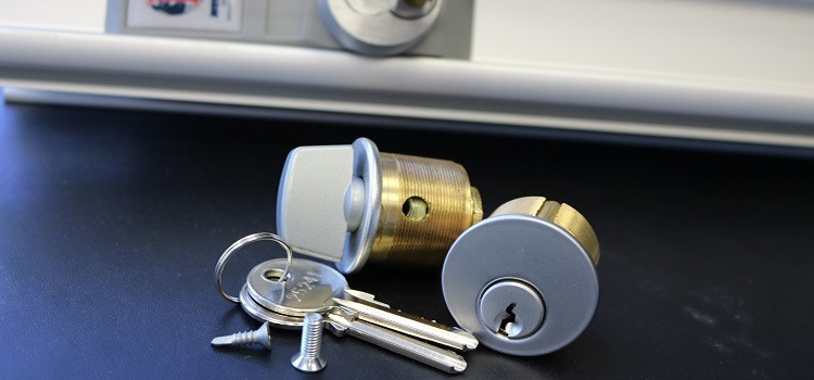 Commercial Lock Installation Compton